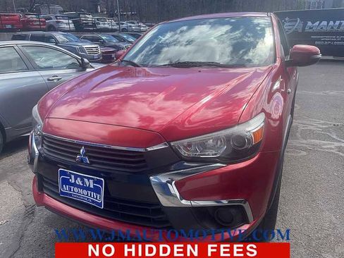 Used 2017 Mitsubishi Outlander Sport ES image 1