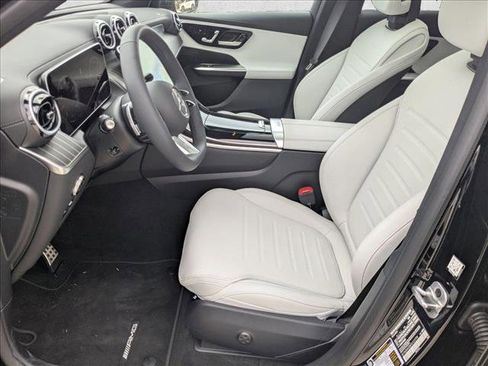 Used 2026 Mercedes-Benz GLC 300 image 16