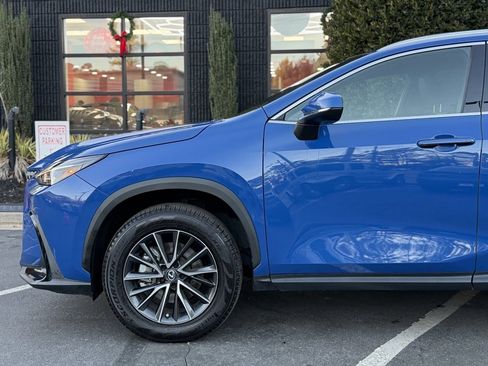 Used 2023 Lexus NX 250 250 Premium image 10