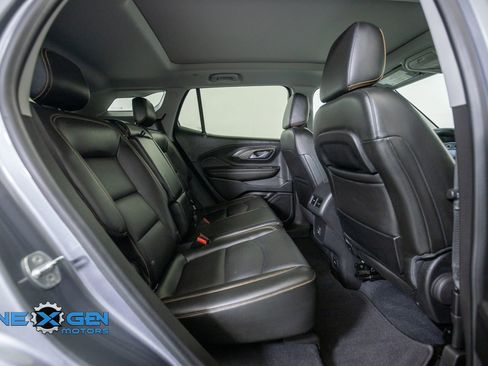 Used 2020 GMC Terrain SLT w/ Preferred Package AWD/4WD image 37