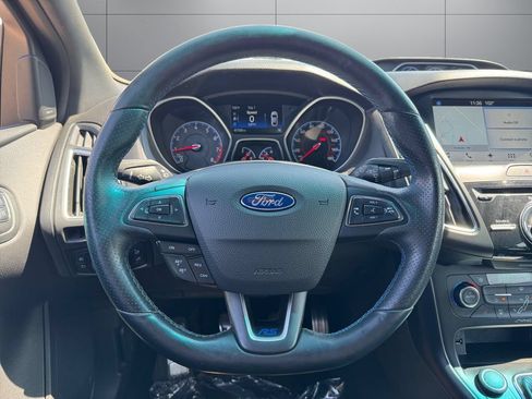 Used 2017 Ford Focus RS AWD/4WD image 13