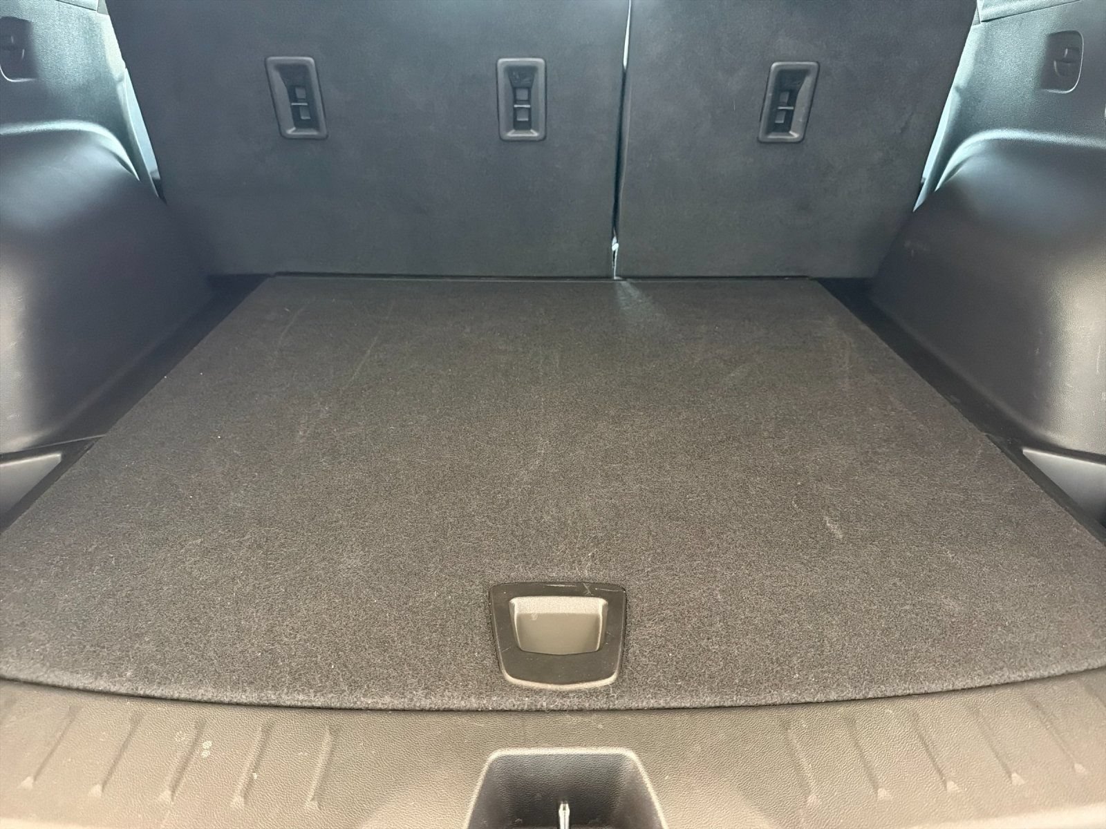 Used 2025 Chevrolet Blazer RS AWD/4WD image 16
