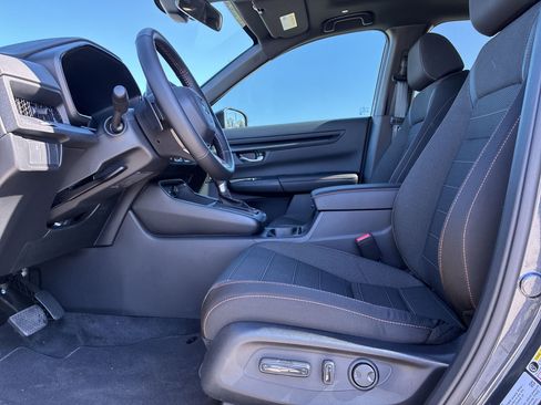 Certified 2026 Honda CR-V Sport image 18