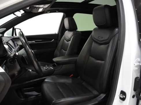 Used 2024 Cadillac XT5 Premium Luxury image 21