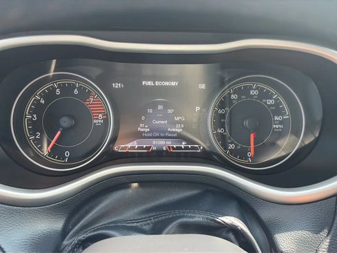 Used 2016 Jeep Cherokee Limited FWD image 22