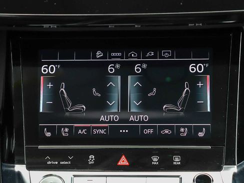 Used 2024 Audi Q8 e-tron Premium Plus image 18