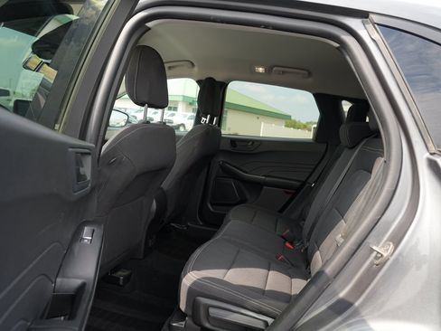 Used 2023 Ford Escape AWD image 18