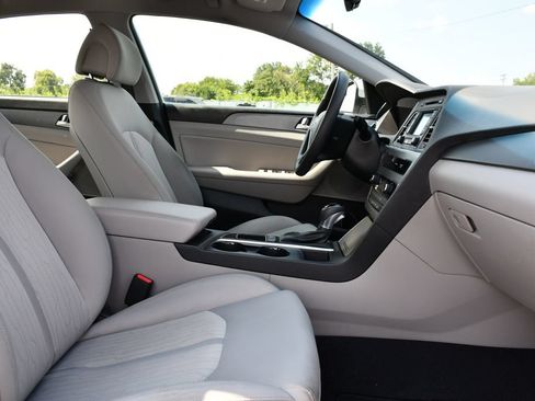 Used 2016 Hyundai Sonata SE FWD image 31
