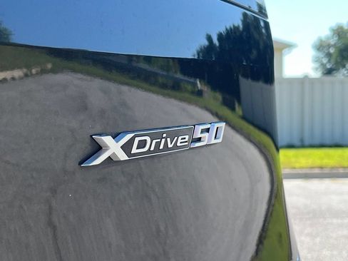 Used 2024 BMW iX xDrive50 w/ Premium Package AWD/4WD image 13