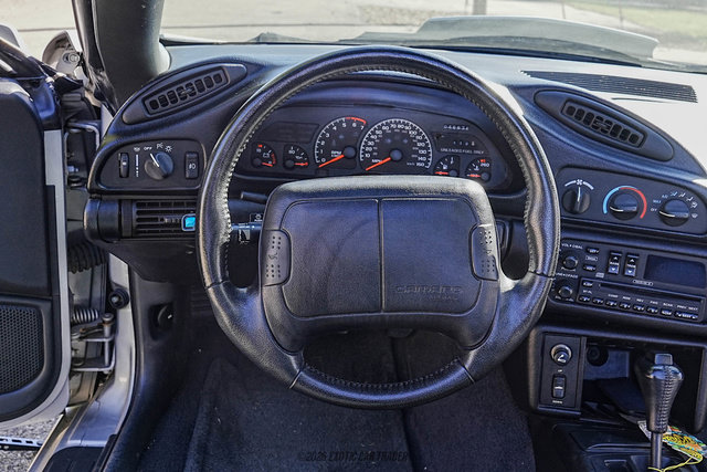 Used 1995 Chevrolet Camaro Z28 RWD image 48