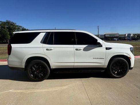 Used 2022 GMC Yukon SLE w/ Gmc Pro Safety Plus Package image 6