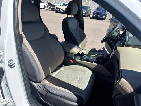 Used 2019 Hyundai Santa Fe SEL AWD/4WD image 13