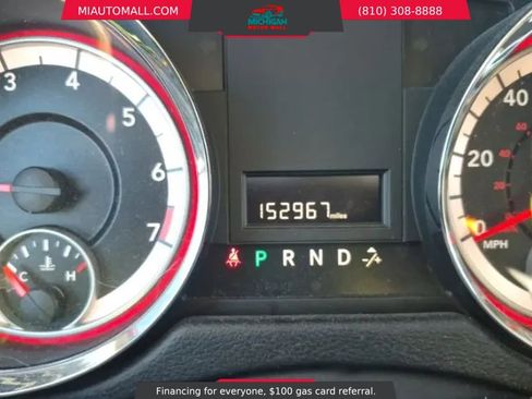 Used 2014 Dodge Grand Caravan SXT w/ UConnect Hands-Free Group image 9