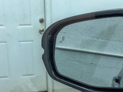 Used 2024 Honda CR-V EX image 23