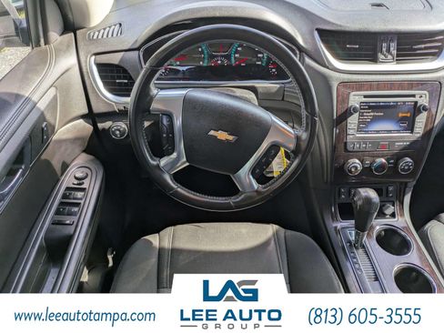 Used 2016 Chevrolet Traverse LT w/ Style and Technology Package FWD image 15