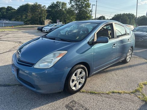 Used 2004 Toyota Prius FWD image 11