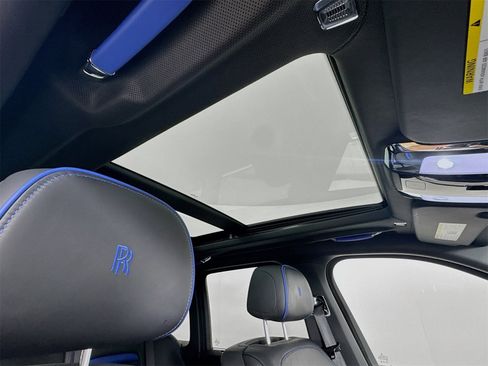 Certified 2022 Rolls-Royce Cullinan Black Badge w/ Dark Exterior Package image 22