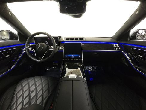 Used 2023 Mercedes-Benz S 580 4MATIC Sedan w/ AMG Line image 28