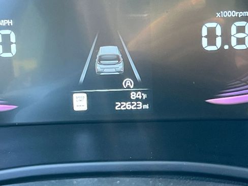 Used 2025 Kia Soul LX w/ LX Technology Package image 38