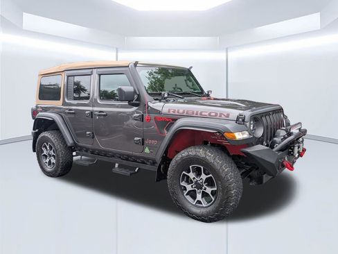 Used 2021 Jeep Wrangler Unlimited Rubicon AWD/4WD image 2
