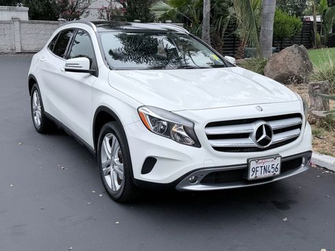 Used 2015 Mercedes-Benz GLA 250 4MATIC image 5