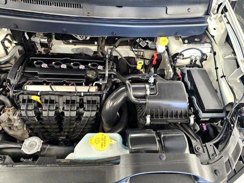 Used 2018 Dodge Journey SE image 38