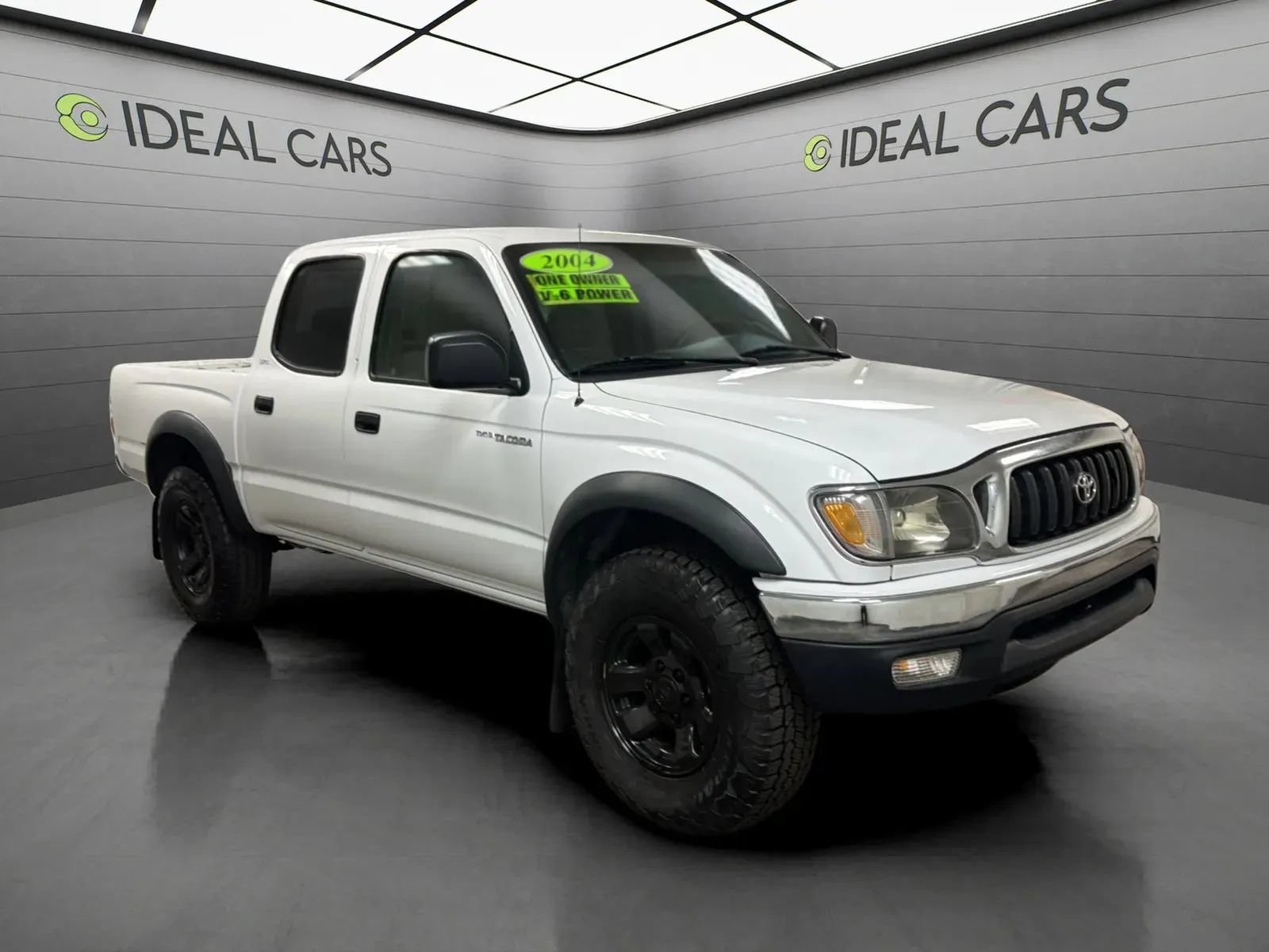 Used 2004 Toyota Tacoma PreRunner RWD image 3
