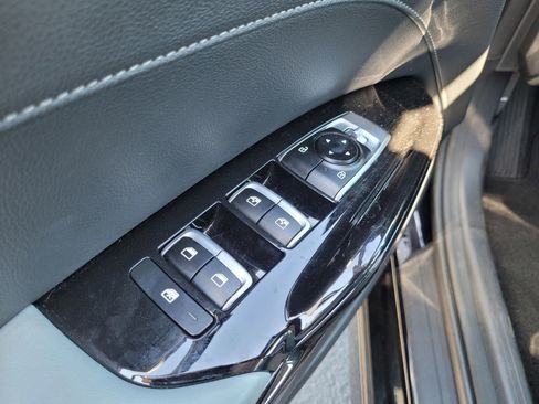 Used 2021 Kia K5 EX image 25