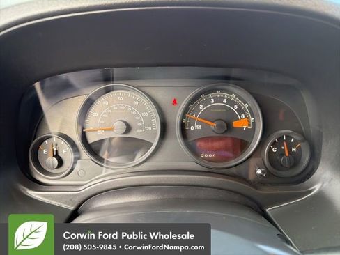 Used 2014 Jeep Compass Sport image 16