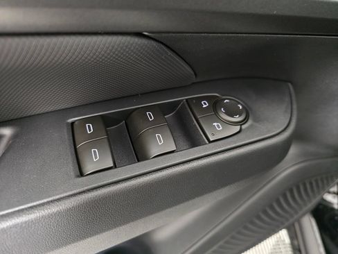 New 2026 Chevrolet Equinox EV LT FWD image 24