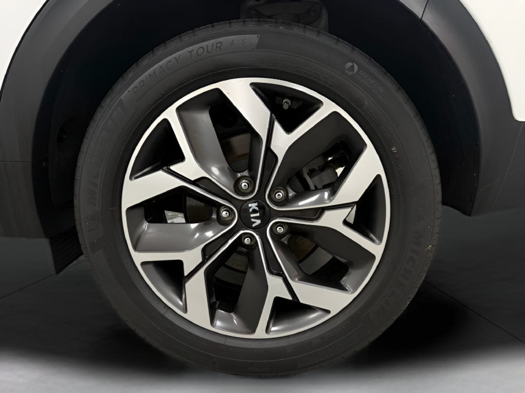 Used 2021 Kia Sportage EX FWD image 33