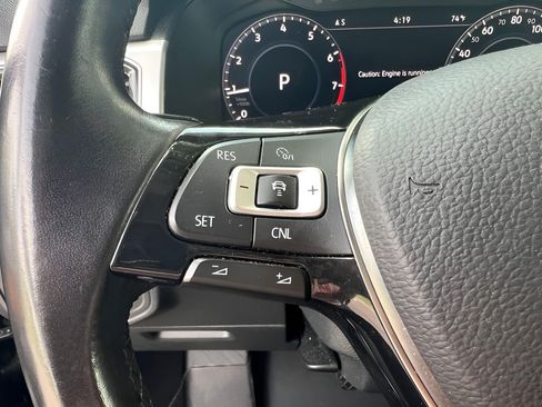 Used 2018 Volkswagen Atlas SEL Premium AWD/4WD image 25