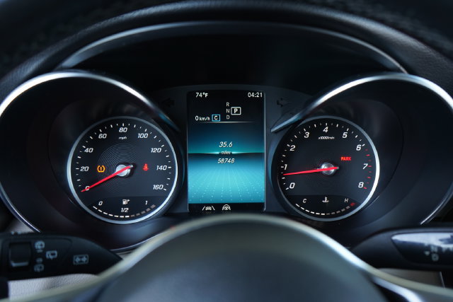 Used 2021 Mercedes-Benz GLC 300 4MATIC image 21
