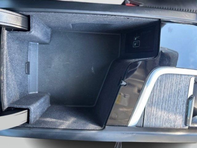 Used 2020 Volvo XC90 T8 Inscription AWD/4WD image 28