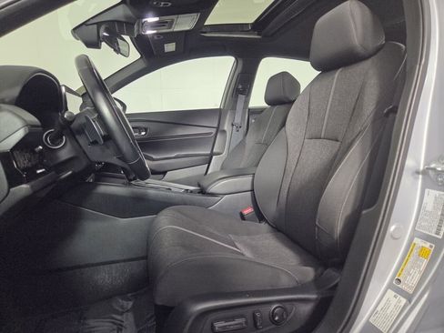 Used 2023 Honda Accord Sport image 10