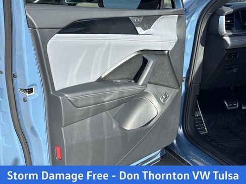 New 2026 Volkswagen Tiguan SE R-Line AWD/4WD image 11