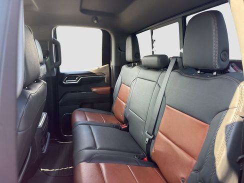 Used 2025 Chevrolet Silverado 1500 RST w/ Convenience Package II AWD/4WD image 13