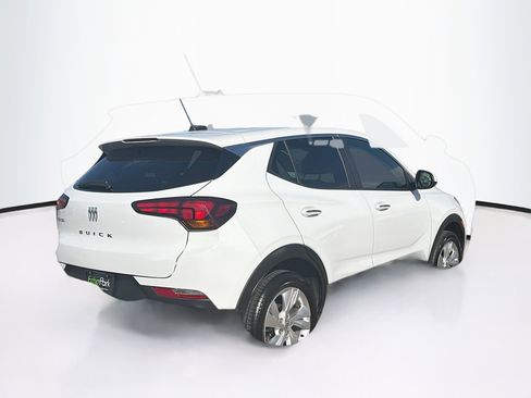 Used 2025 Buick Encore GX Preferred AWD/4WD image 9
