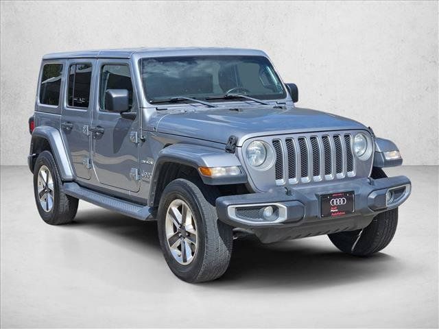 Used 2018 Jeep Wrangler Unlimited Sahara AWD/4WD image 3