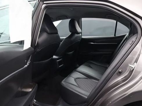 Used 2023 Toyota Camry SE FWD image 15