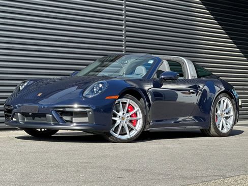 Used 2024 Porsche 911 Targa 4 GTS image 1