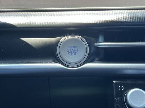 Certified 2025 Hyundai Santa Cruz XRT AWD/4WD image 19