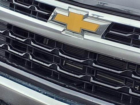 Certified 2023 Chevrolet Silverado 1500 LT AWD/4WD image 27