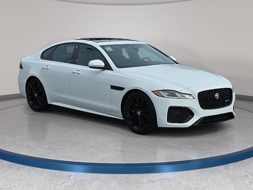 Used 2023 Jaguar XF R-Dynamic SE AWD/4WD image 3