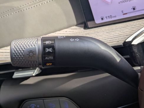 New 2025 Genesis GV80 3.5T Prestige image 25