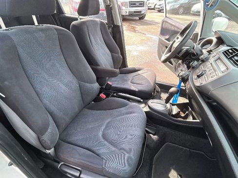 Used 2010 Honda Fit Sport image 20