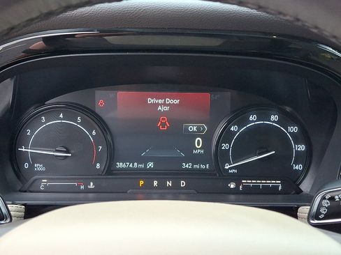 Certified 2022 Lincoln Corsair AWD w/ Premium Package image 25