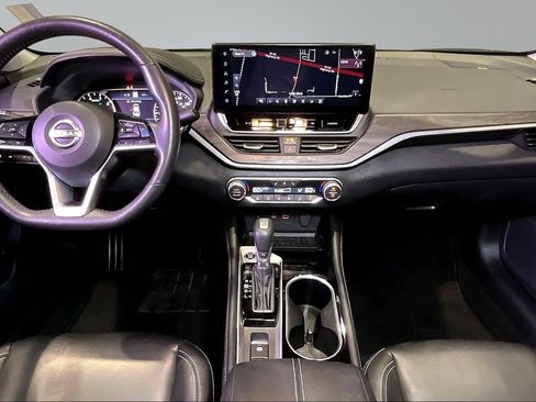 Used 2023 Nissan Altima 2.5 SL AWD/4WD image 8