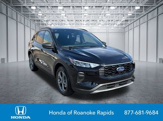 Used 2025 Ford Escape ST-Line FWD video 1