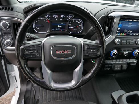 Used 2022 GMC Sierra 3500 SLE w/ SLE Convenience Package image 13